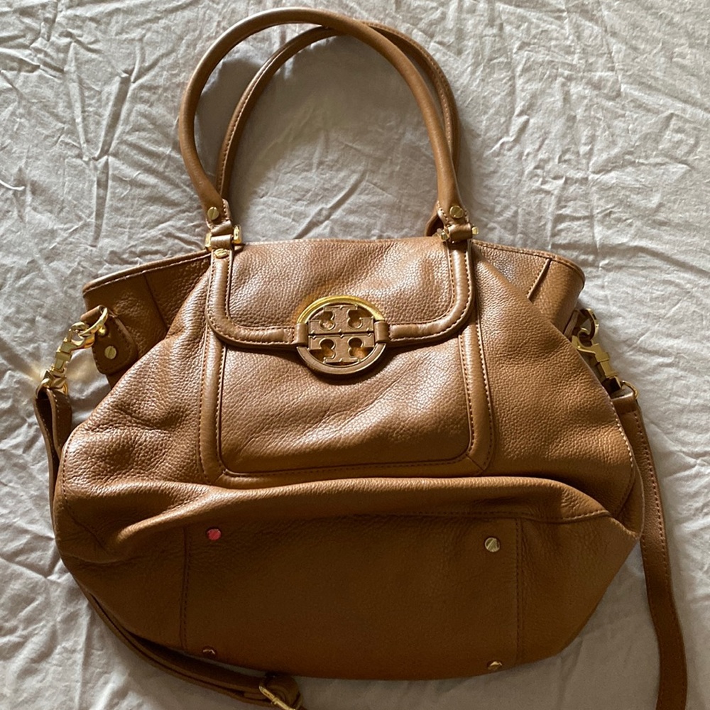 Tory Burch Amanda Classic Hobo